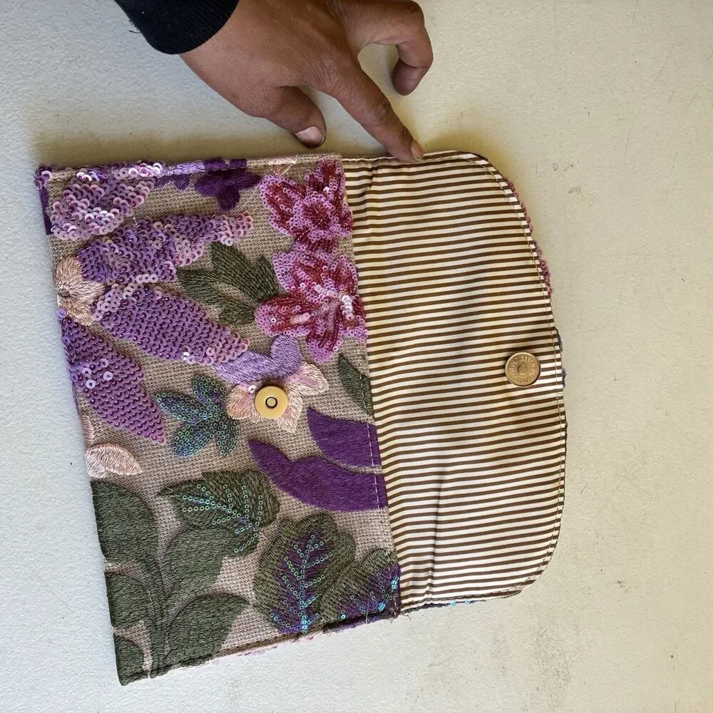 Unbranded handmade floral